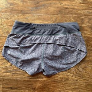Lululemon Speed Up Short 2.5”— Size 2, Gray